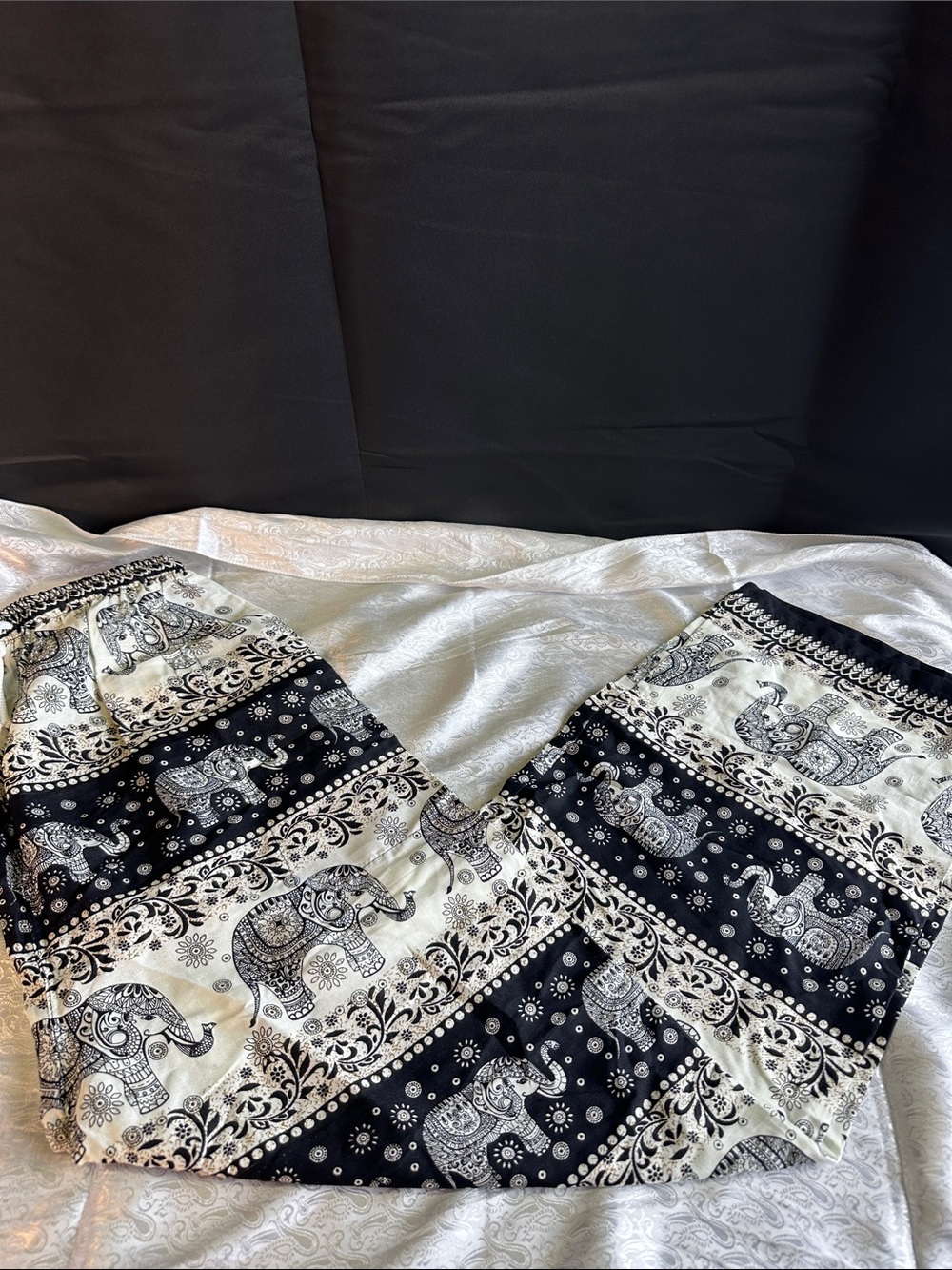 Boho Elephant Print Wide Leg Pants - Black & Cream